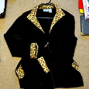 Chicos leopard lining zip up jacket